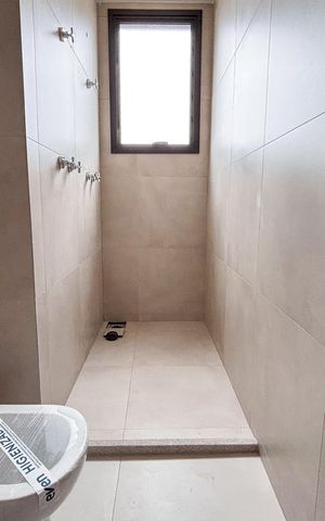 Apartamento à venda com 164m², 3 quartos e 2 vagas Apartamento à venda com 164m², 3 quartos e 2 vagasBanheiro da Suíte 3