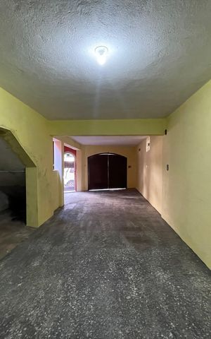 Casa à venda com 150m², 3 quartos e 3 vagas Casa à venda com 150m², 3 quartos e 3 vagasGaragem