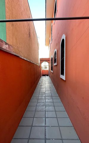 Casa à venda com 150m², 3 quartos e 3 vagas Casa à venda com 150m², 3 quartos e 3 vagasQuintal