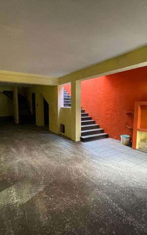 Casa à venda com 150m², 3 quartos e 3 vagas Casa à venda com 150m², 3 quartos e 3 vagasGaragem