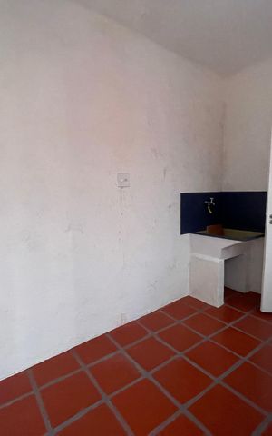 Casa à venda com 150m², 3 quartos e 3 vagas Casa à venda com 150m², 3 quartos e 3 vagasÁrea de Serviço