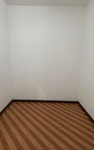 Casa à venda com 150m², 3 quartos e 3 vagas Casa à venda com 150m², 3 quartos e 3 vagasQuarto 2