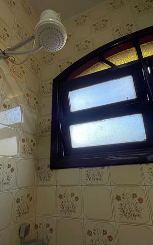 Casa à venda com 150m², 3 quartos e 3 vagas Casa à venda com 150m², 3 quartos e 3 vagasBanheiro