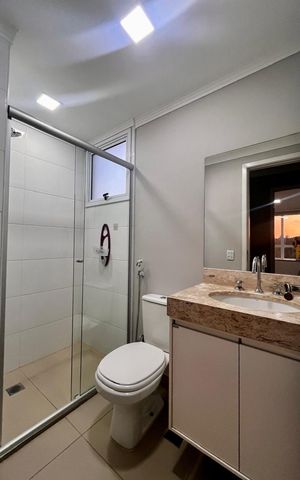 Apartamento à venda com 95m², 3 quartos e 2 vagas Apartamento à venda com 95m², 3 quartos e 2 vagasBanheiro