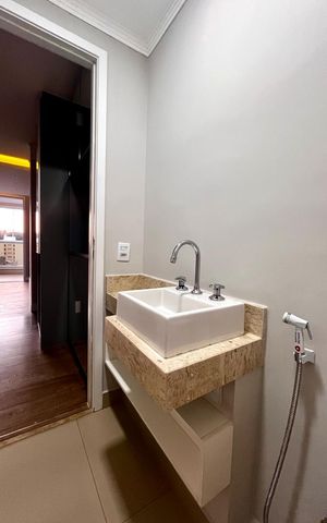 Apartamento à venda com 95m², 3 quartos e 2 vagas Apartamento à venda com 95m², 3 quartos e 2 vagasLavabo