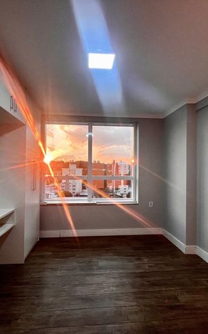 Apartamento à venda com 95m², 3 quartos e 2 vagas Apartamento à venda com 95m², 3 quartos e 2 vagasSuíte