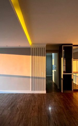 Apartamento à venda com 95m², 3 quartos e 2 vagas Apartamento à venda com 95m², 3 quartos e 2 vagasSala