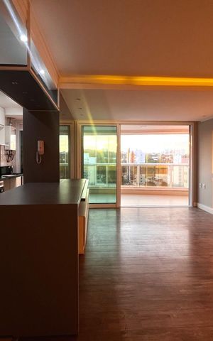 Apartamento à venda com 95m², 3 quartos e 2 vagas Apartamento à venda com 95m², 3 quartos e 2 vagasSala