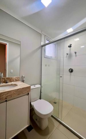 Apartamento à venda com 95m², 3 quartos e 2 vagas Apartamento à venda com 95m², 3 quartos e 2 vagasBanheiro da Suíte