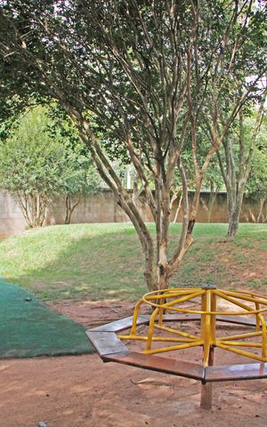 Casa de condomínio para alugar com 300m², 4 quartos e 2 vagasÁrea comum - Playground