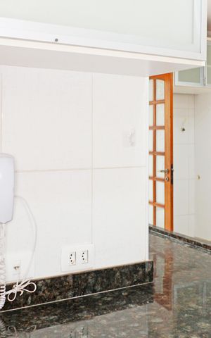 Casa de condomínio para alugar com 300m², 4 quartos e 2 vagasCozinha