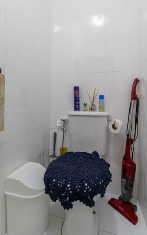 Casa à venda com 132m², 3 quartos e 4 vagas Casa à venda com 132m², 3 quartos e 4 vagasLavabo