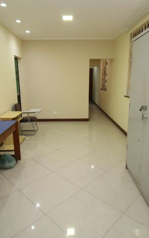 Casa à venda com 69m², 2 quartos e sem vagaSala