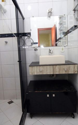 Casa à venda com 69m², 2 quartos e sem vagaBanheiro