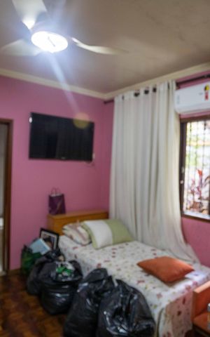 Casa à venda com 337m², 4 quartos e 7 vagasSuíte