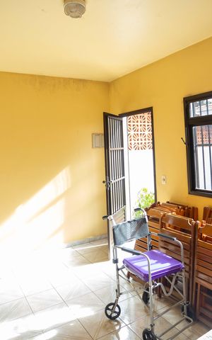 Casa à venda com 337m², 4 quartos e 7 vagasQuarto Serviço