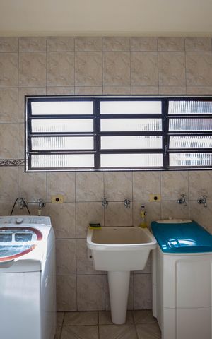Casa à venda com 337m², 4 quartos e 7 vagasÁrea de Serviço
