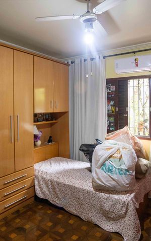 Casa à venda com 337m², 4 quartos e 7 vagasQuarto 2