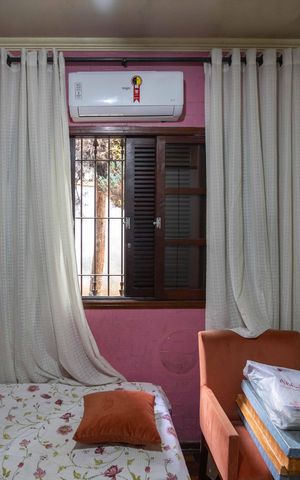 Casa à venda com 337m², 4 quartos e 7 vagasSuíte