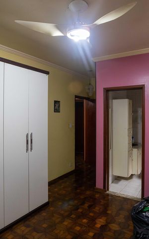 Casa à venda com 337m², 4 quartos e 7 vagasSuíte
