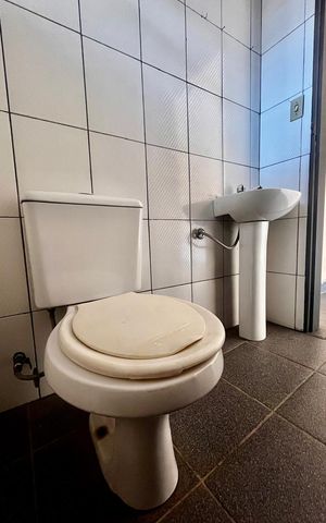 Casa à venda com 355m², 3 quartos e 4 vagasBanheiro de Serviço