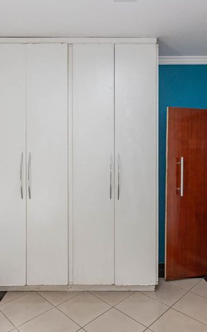 Casa à venda com 180m², 5 quartos e 2 vagasQuarto 1