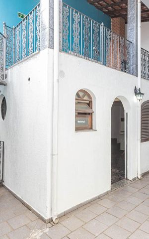 Casa à venda com 180m², 5 quartos e 2 vagasÁrea de Serviços