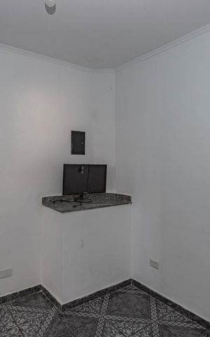 Casa à venda com 180m², 5 quartos e 2 vagasCorredor
