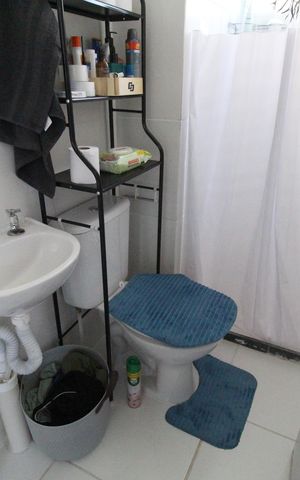Apartamento à venda com 45m², 2 quartos e sem vagaBanheiro