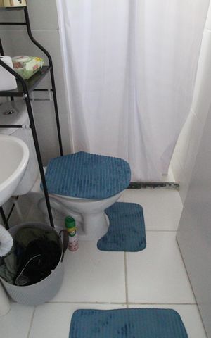 Apartamento à venda com 45m², 2 quartos e sem vagaBanheiro