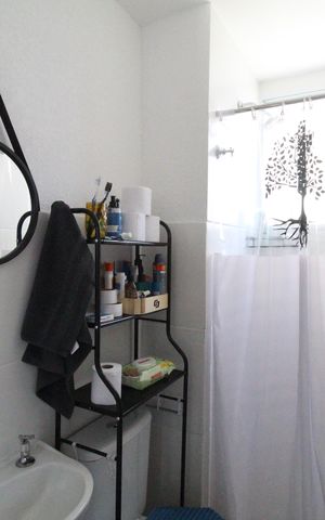 Apartamento à venda com 45m², 2 quartos e sem vagaBanheiro