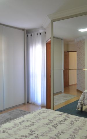 Casa à venda com 191m², 4 quartos e 3 vagasQuarto Suite 1