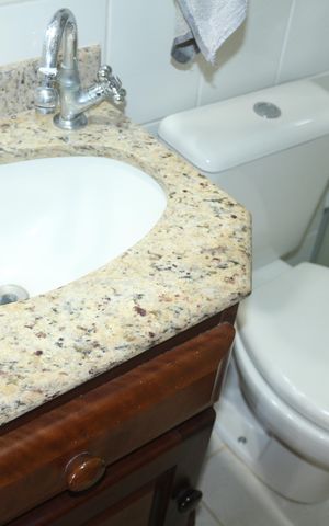 Apartamento à venda com 66m², 2 quartos e 1 vagaBanheiro 1