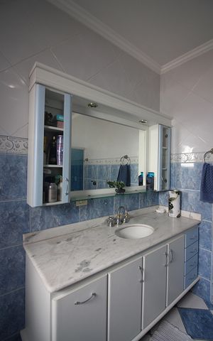 Casa à venda com 600m², 4 quartos e 6 vagasBanheiro Social