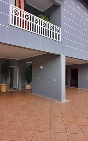 Casa à venda com 600m², 4 quartos e 6 vagasGaragem