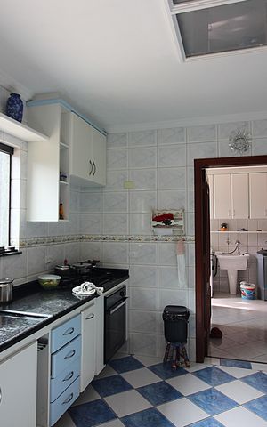Casa à venda com 600m², 4 quartos e 6 vagasCozinha