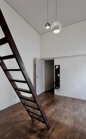 Casa para alugar com 200m², 3 quartos e 2 vagas Casa para alugar com 200m², 3 quartos e 2 vagasSuíte