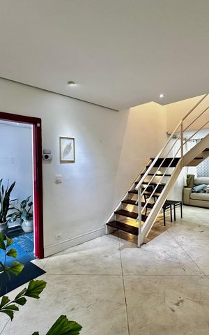 Casa para alugar com 200m², 3 quartos e 2 vagas Casa para alugar com 200m², 3 quartos e 2 vagasSala