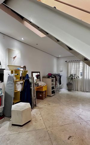 Casa para alugar com 200m², 3 quartos e 2 vagas Casa para alugar com 200m², 3 quartos e 2 vagasSala