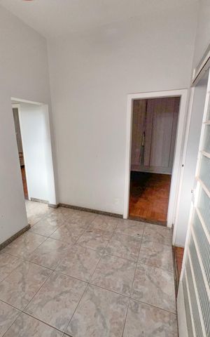 Casa à venda com 380m², 5 quartos e 3 vagasSala 2