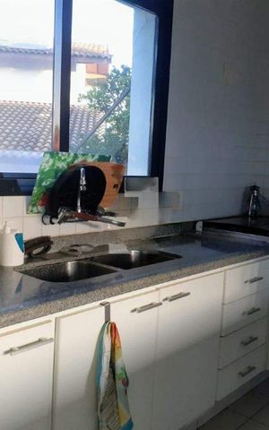 Casa de condomínio à venda com 500m², 4 quartos e 4 vagas