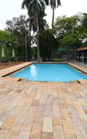 Casa de condomínio à venda com 470m², 4 quartos e 2 vagasÁrea comum - Piscina