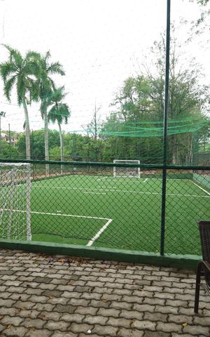Casa de condomínio à venda com 470m², 4 quartos e 2 vagasCampo de Futebol