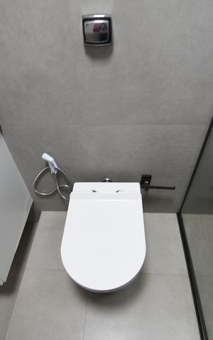 Casa para alugar com 650m², 5 quartos e 4 vagasBanheiro Social 1