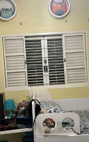 Casa à venda com 104m², 3 quartos e 3 vagas