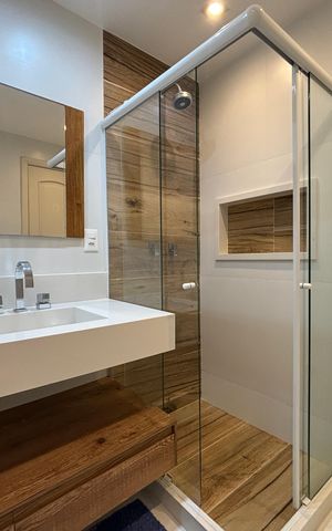 Apartamento à venda com 254m², 4 quartos e 1 vaga Apartamento à venda com 254m², 4 quartos e 1 vagaBanheiro