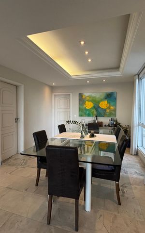 Apartamento à venda com 254m², 4 quartos e 1 vaga Apartamento à venda com 254m², 4 quartos e 1 vagaSala de jantar
