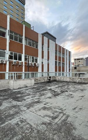Apartamento à venda com 254m², 4 quartos e 1 vaga Apartamento à venda com 254m², 4 quartos e 1 vagaÁrea comum