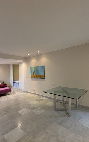 Apartamento à venda com 254m², 4 quartos e 1 vaga Apartamento à venda com 254m², 4 quartos e 1 vagaSuíte 2