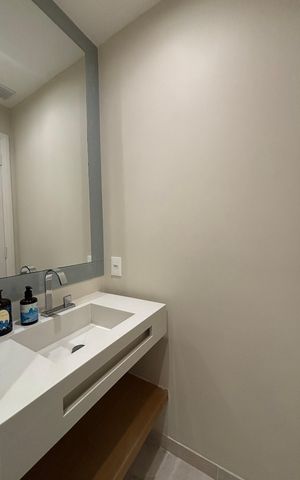 Apartamento à venda com 254m², 4 quartos e 1 vaga Apartamento à venda com 254m², 4 quartos e 1 vagaLavabo